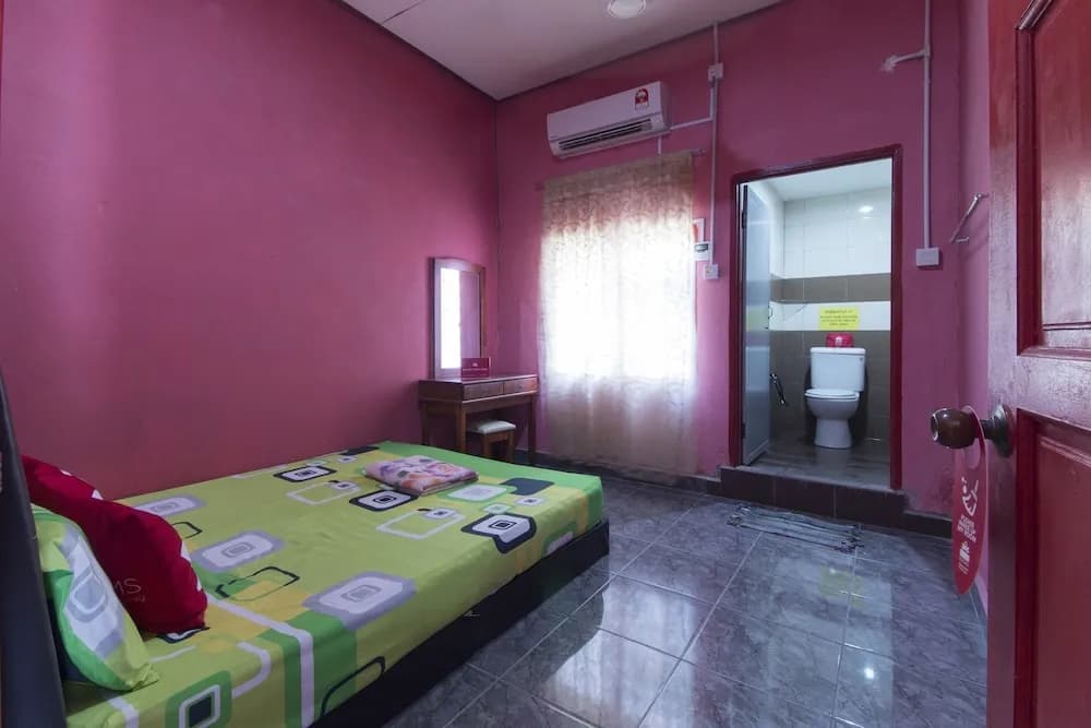 ZEN Home Nabil Nabila Homestay - photo 9