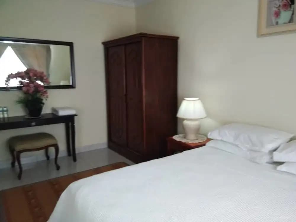 Aini's Guest House In Vista Amani Condo - photo 3