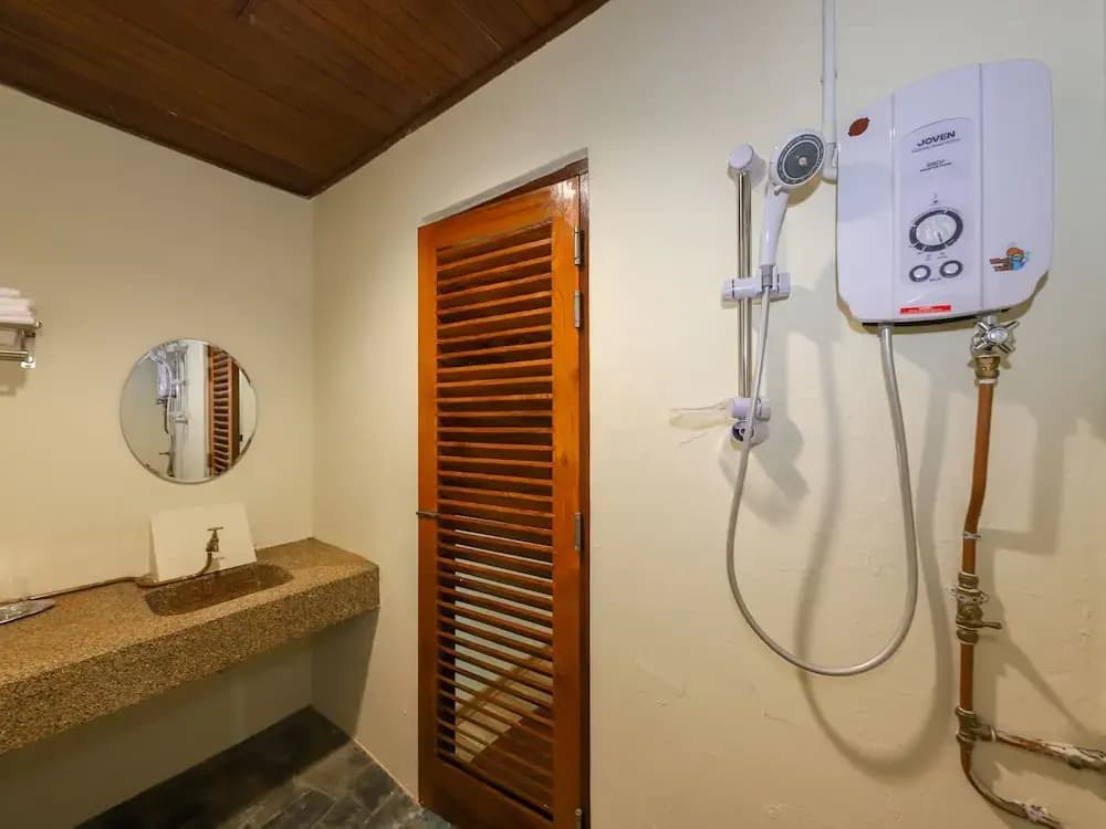 OYO 90297 Ivory Hotel & Resort - photo 10