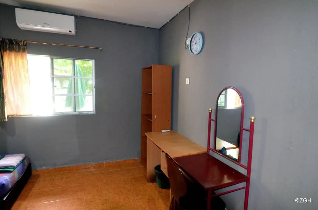 Zackry Guest House - photo 4