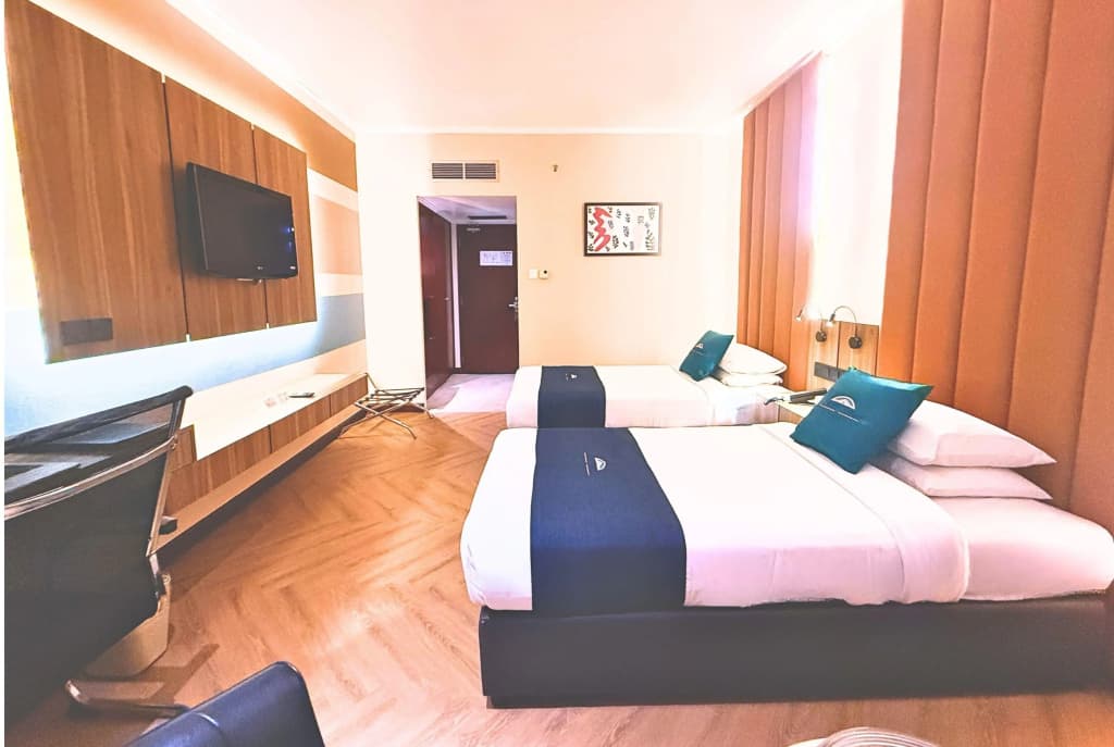 Howard Johnson by Wyndham Kota Kinabalu City Centre - photo 19