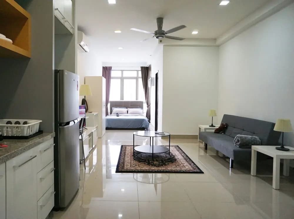 Shaftsbury Residences by Superhost - photo 4