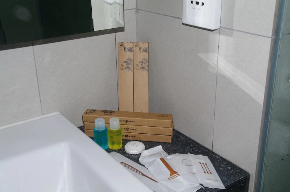 The Afiniti City View Apartment - photo 7