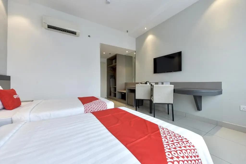 Savanna Hill Resort - photo 5