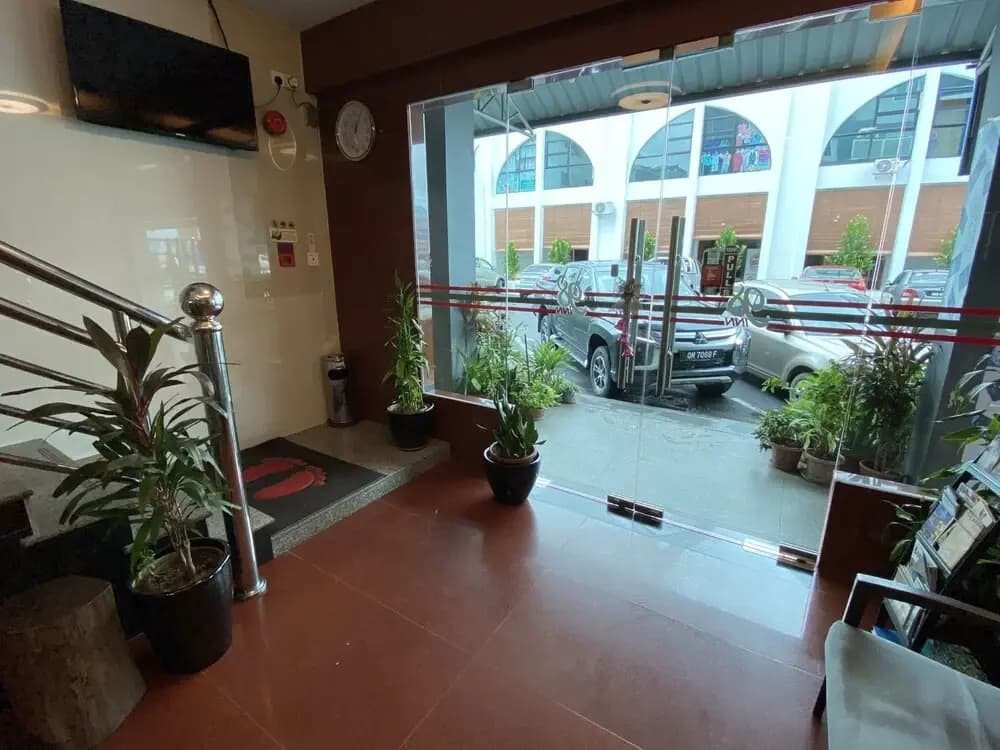 OYO 89775 98inn - photo 13