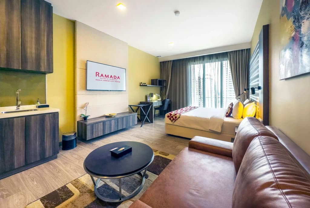 Ramada Suites by Wyndham Kuala Lumpur City Centre - photo 11