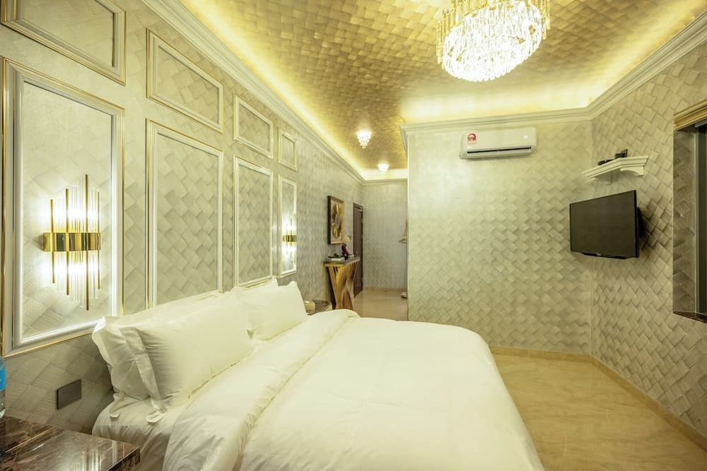 Ritz Residence @ Imago Mall Loft B - photo 1