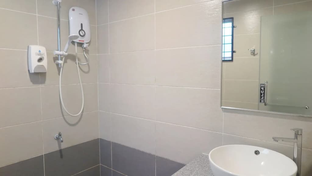 Promenade Service Apartments - photo 8