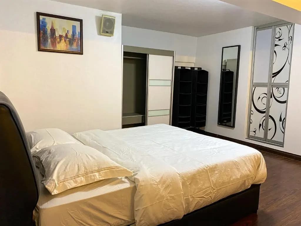 2flr Apartment at Empire Subang Jaya includes WiFi - photo 3