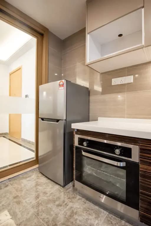 2BR R&F Phase2, CIQ R&F Mall, Free Parking - photo 28
