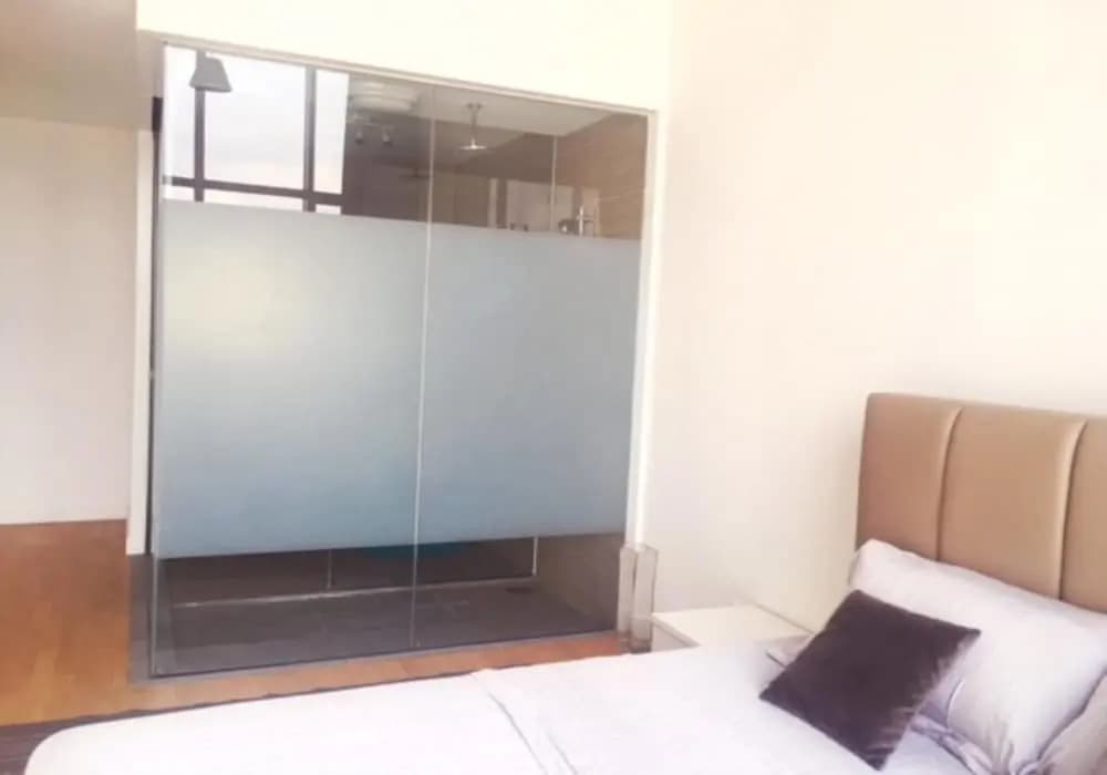 Amena Home at Setiasky - photo 3
