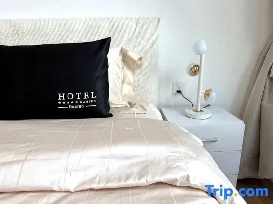 Jeff & Ricky Homestay@156 Tropic City View Condo - photo 7