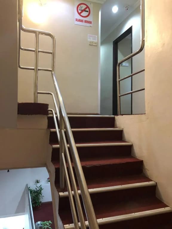 Hotel Perdana - photo 1