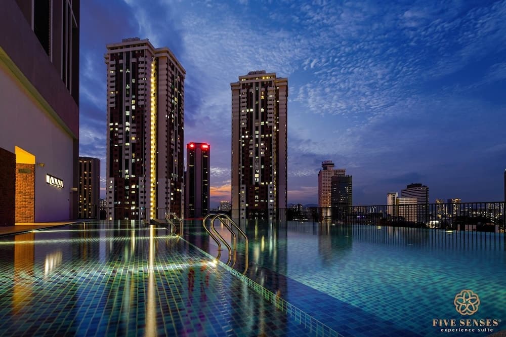 Chambers Residence, Sunway Putra Mall - photo 24