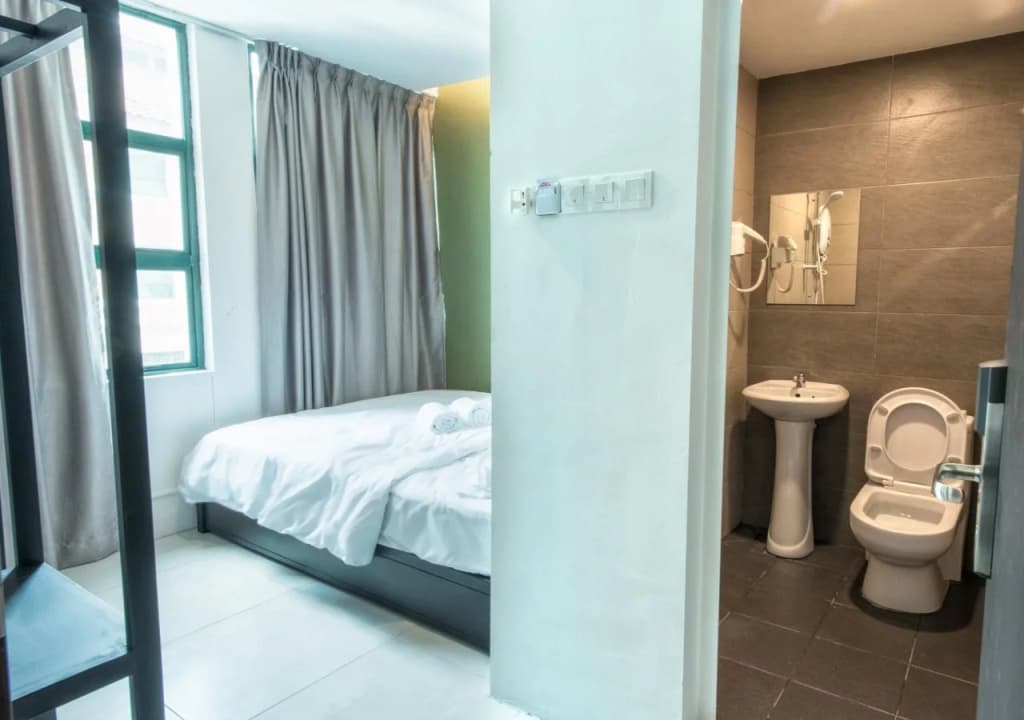 Econtel Hotel - photo 9
