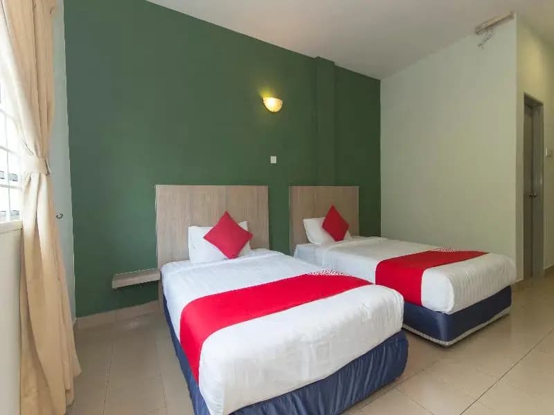 OYO 542 S2 Hotel - photo 3
