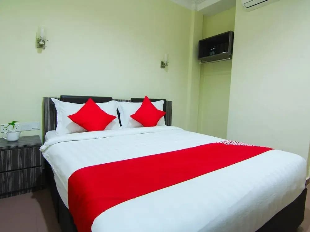 Hotel O T P Hotel - photo 5