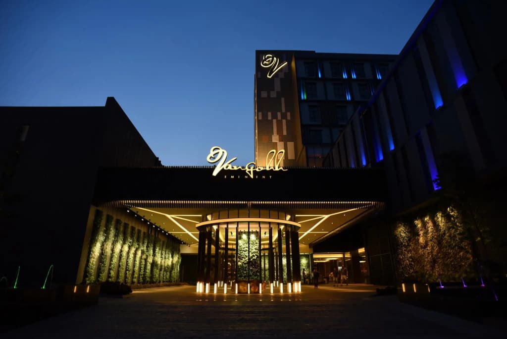 Vangohh Eminent Hotel & Spa - photo 1