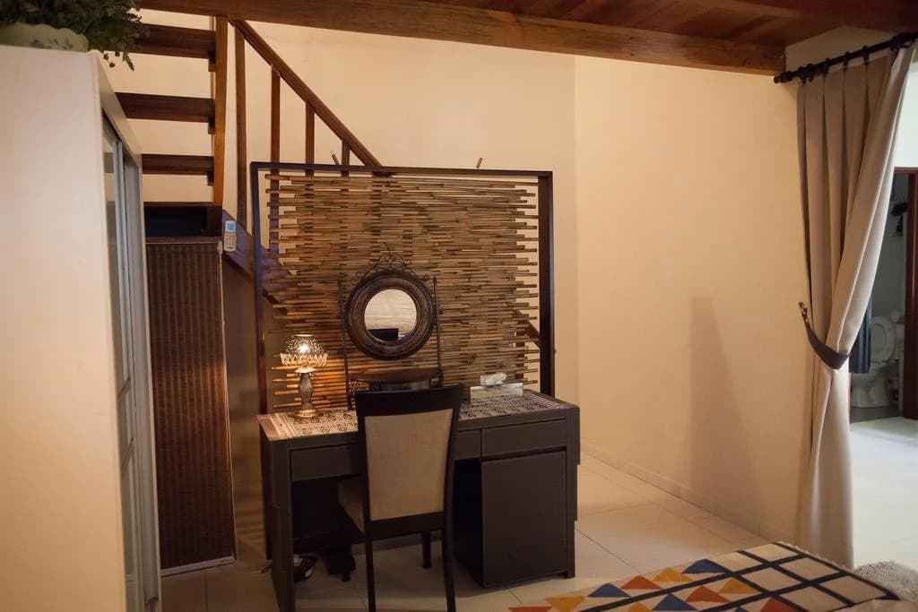 Driftwood Guest House - photo 8