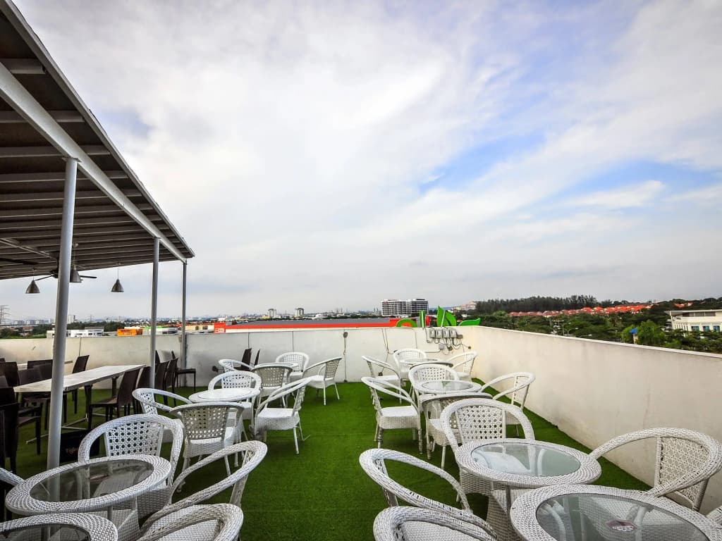 Le Garden Hotel - photo 15