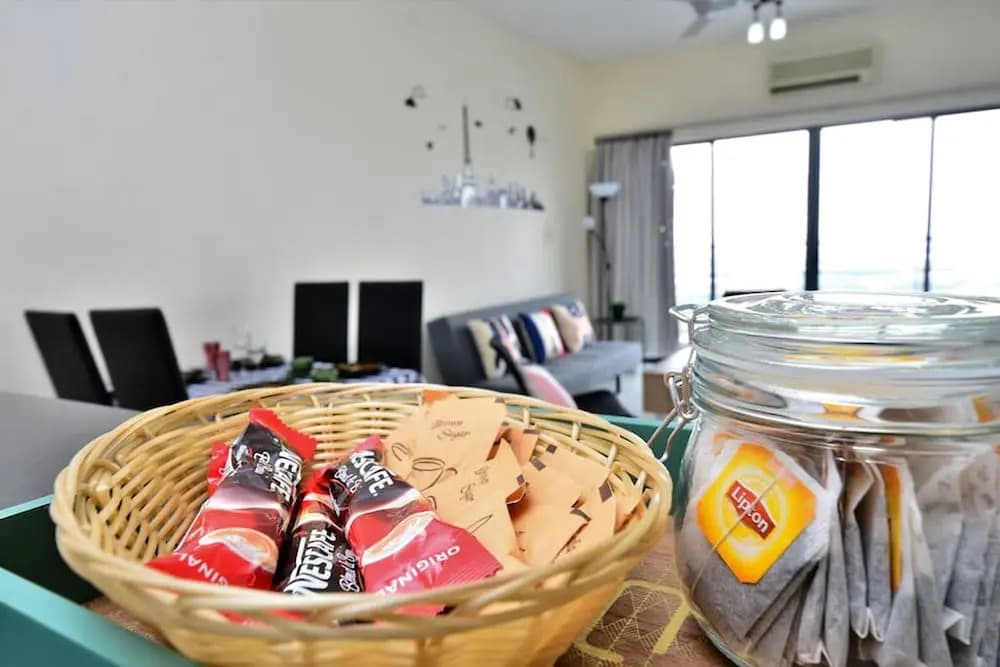 Dewy Setiawalk Puchong Fam. Apt 4-7pax near Sunway - photo 9