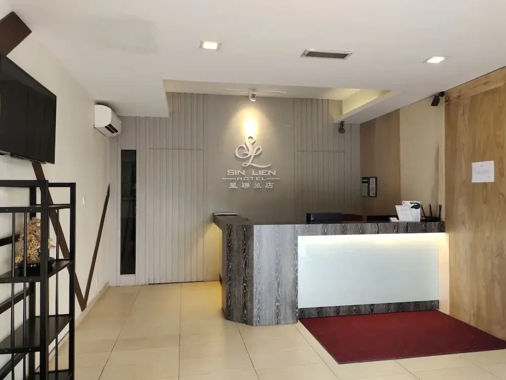 Sin Lien Hotel - photo 2