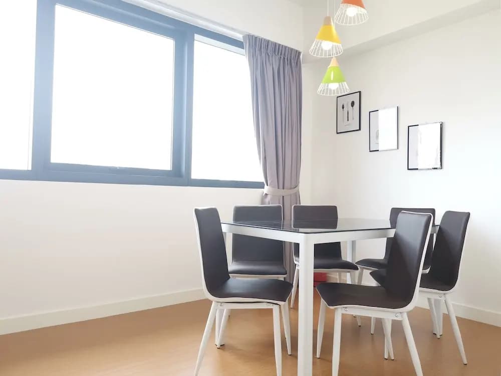 The Hub Service Apartment - photo 14