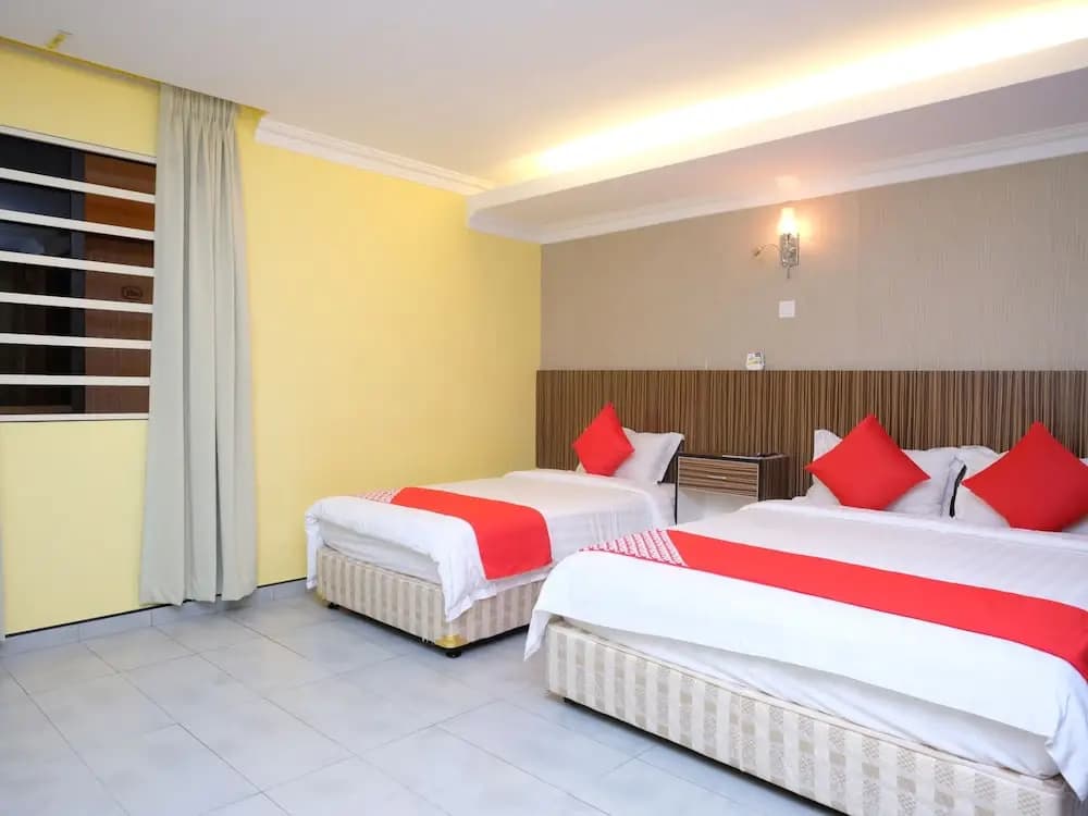 OYO 653 Green World Hotel - photo 2