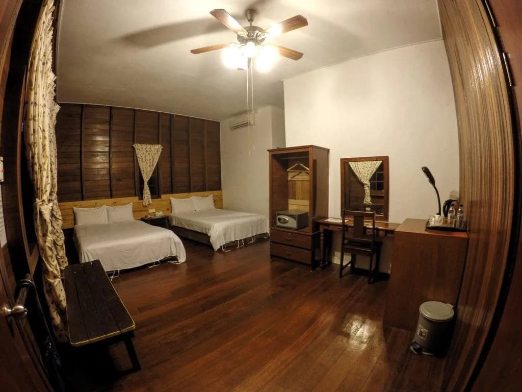 Bilit Rainforest Lodge - photo 4