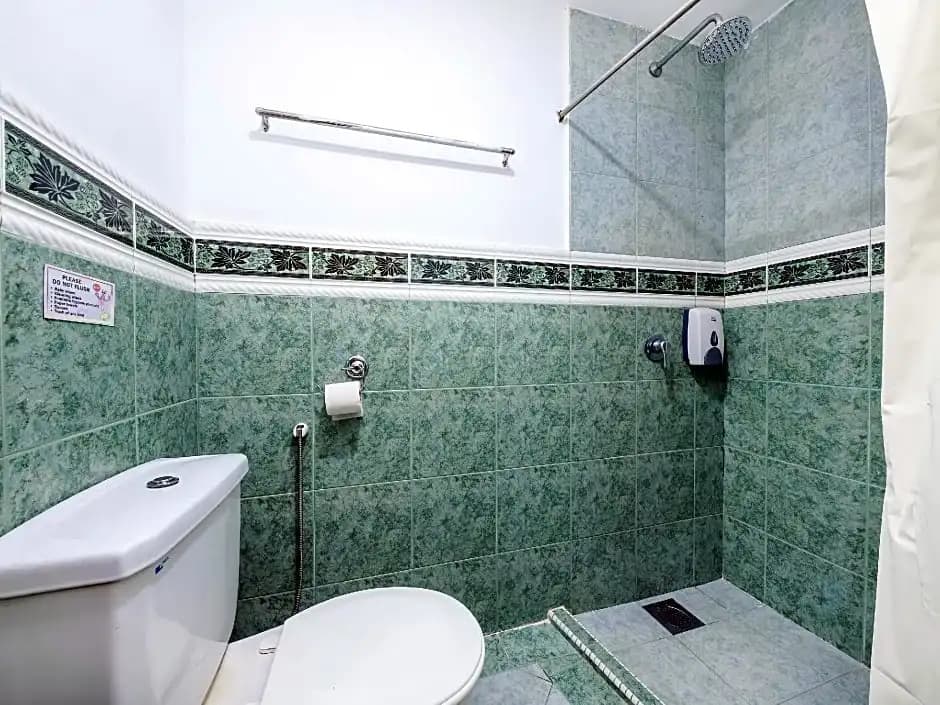 OYO 43963 T Signature Hotel - photo 8