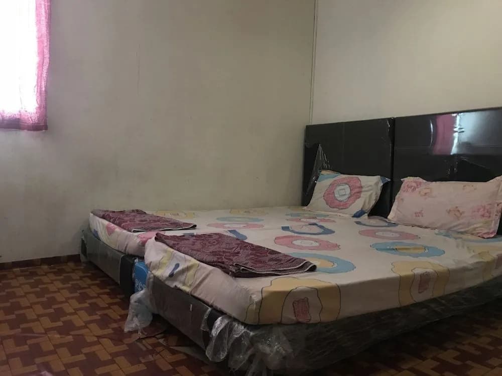 SPOT ON 89793 Tiong Yiing Hotel - photo 1