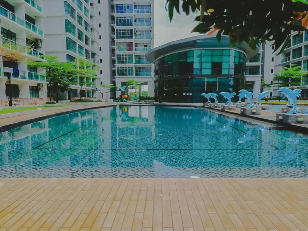 B1 -Lake View- Free Netflix 100Mb WiFi - 5mins to Mount Austin IKEA, AEON, Toopen 1-5Pax - photo 2