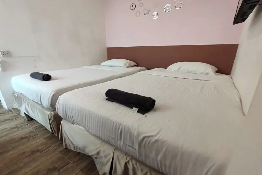 Maleeq Hotel Meru Ipoh - photo 6