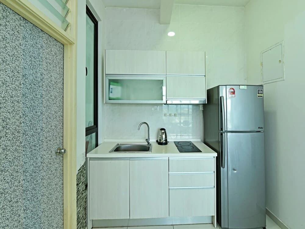 OYO Home 90401 D' Summit Residence - photo 18