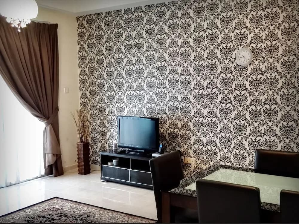 Ilirplace Homestay KTC - photo 3