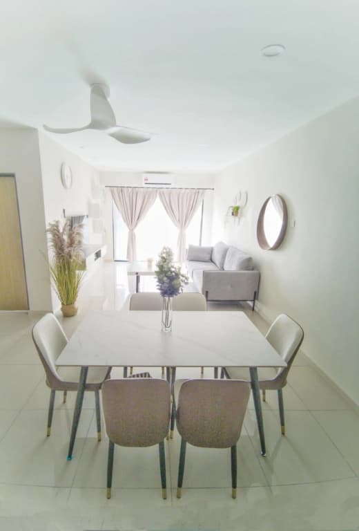 One Life Four Season Waterpark Guest House Manhattan Condominium - photo 21