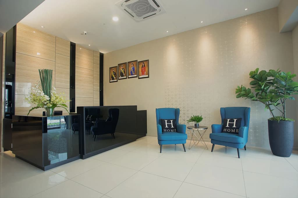 The Square Hotel - photo 12