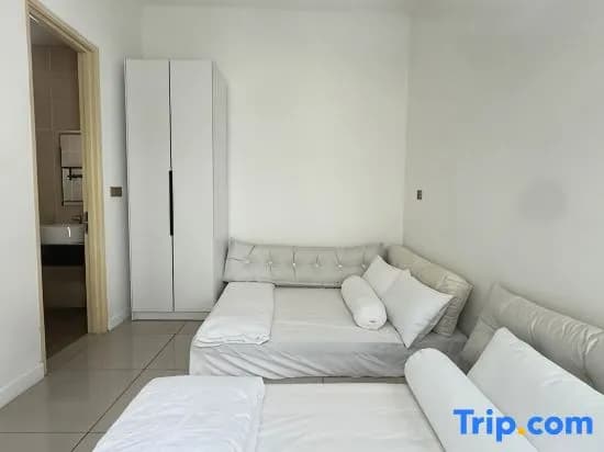Hometel Lakeview 5 mins Legoland | Kid Friendly - photo 1