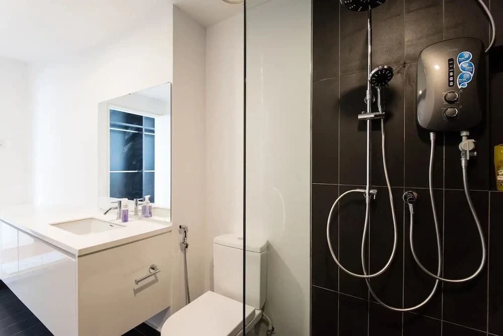 The Hub Service Apartment - photo 38