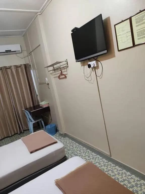 Marina Hotel Kemaman - photo 2