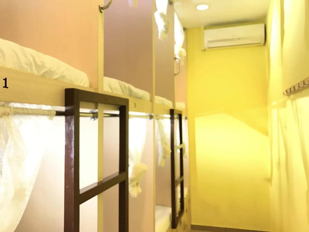 H2 Backpackers - photo 8