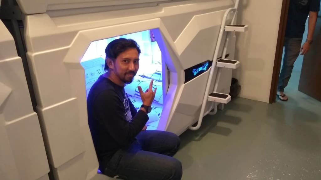 Space Capsule Hotel - photo 19