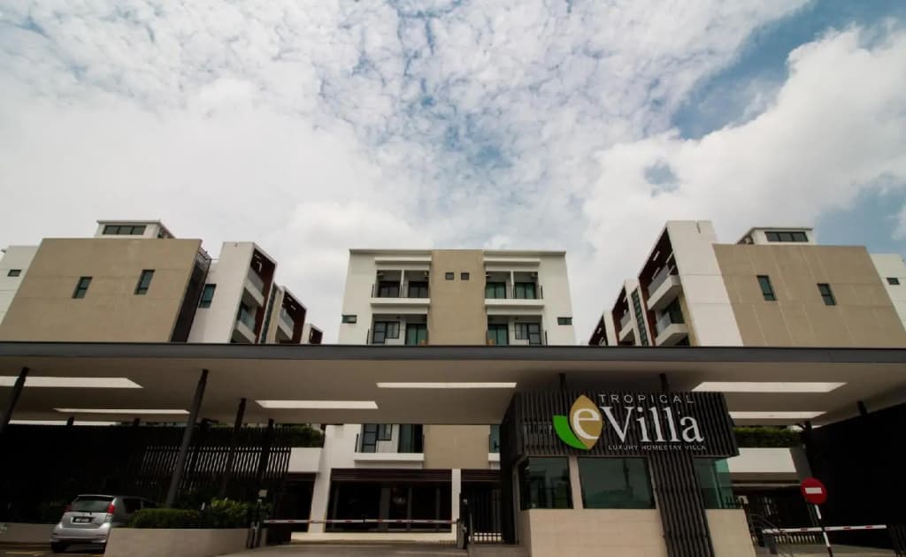 Tropical Villa Service Suite - photo 1