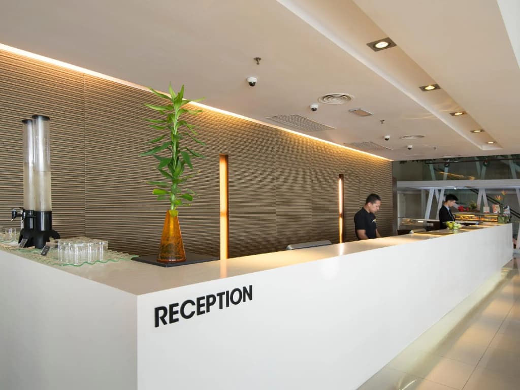 Ixora Hotel - photo 2