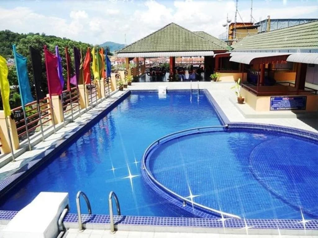 DJ Holiday Resort - photo 13