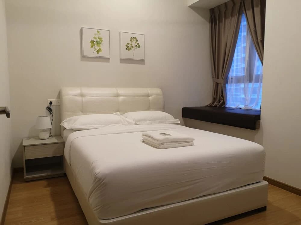 Sea View Homestay @ Country Garden Danga Bay - photo 3