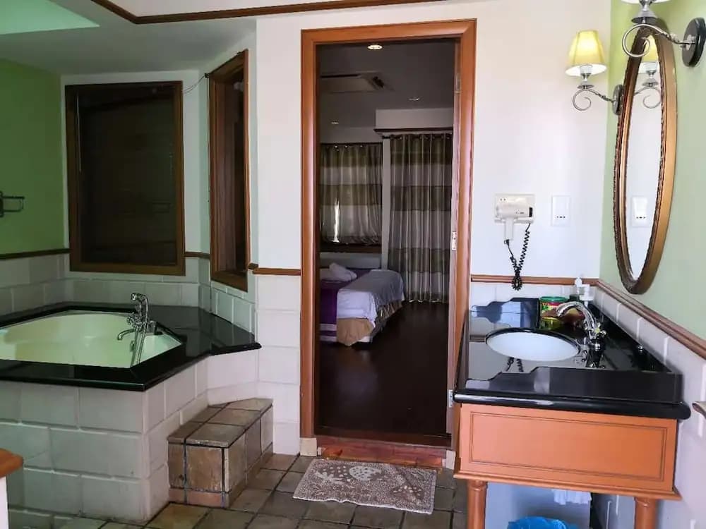 Alpine LXPD Water Chalet - photo 23