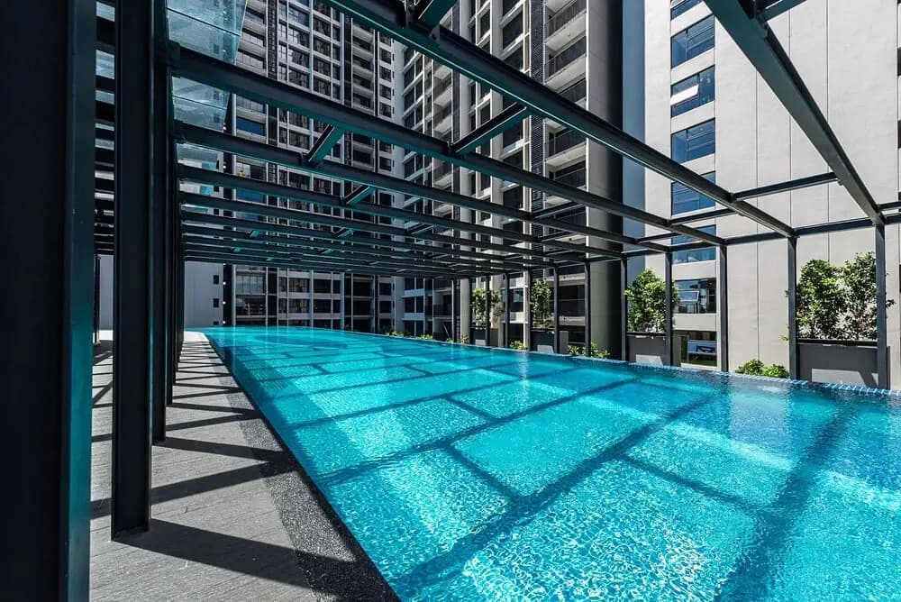 3BR Homestay with Pool View Bukit Rimau - photo 8