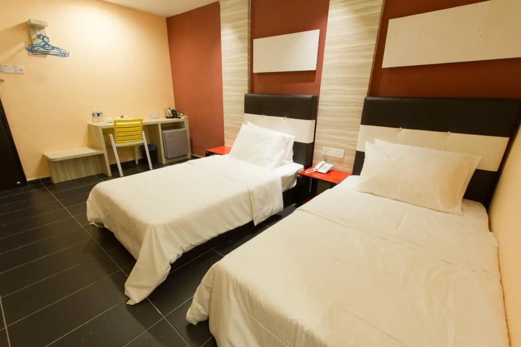 JS Hotel - photo 16