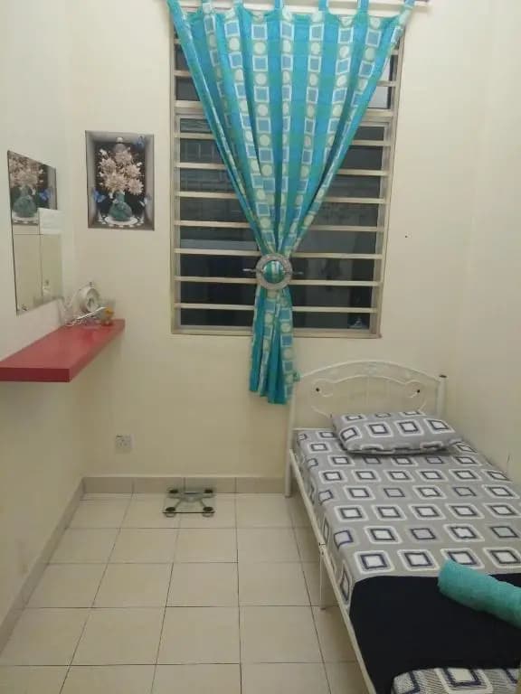 E&A Homestay KLIA/ Sepang/ Nilai - photo 2